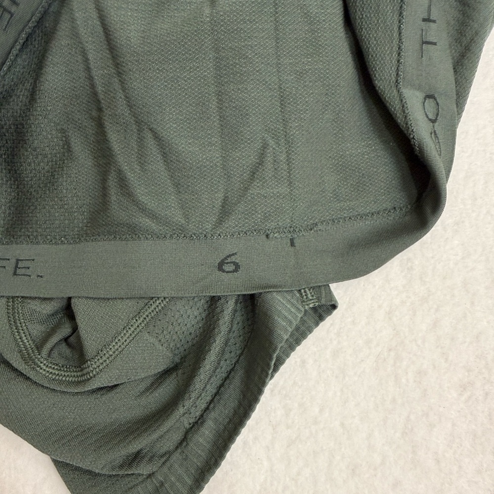 Lululemon Swiftly Tech Camo Green Short Sleeve Size 6 - Picture 4 of 4